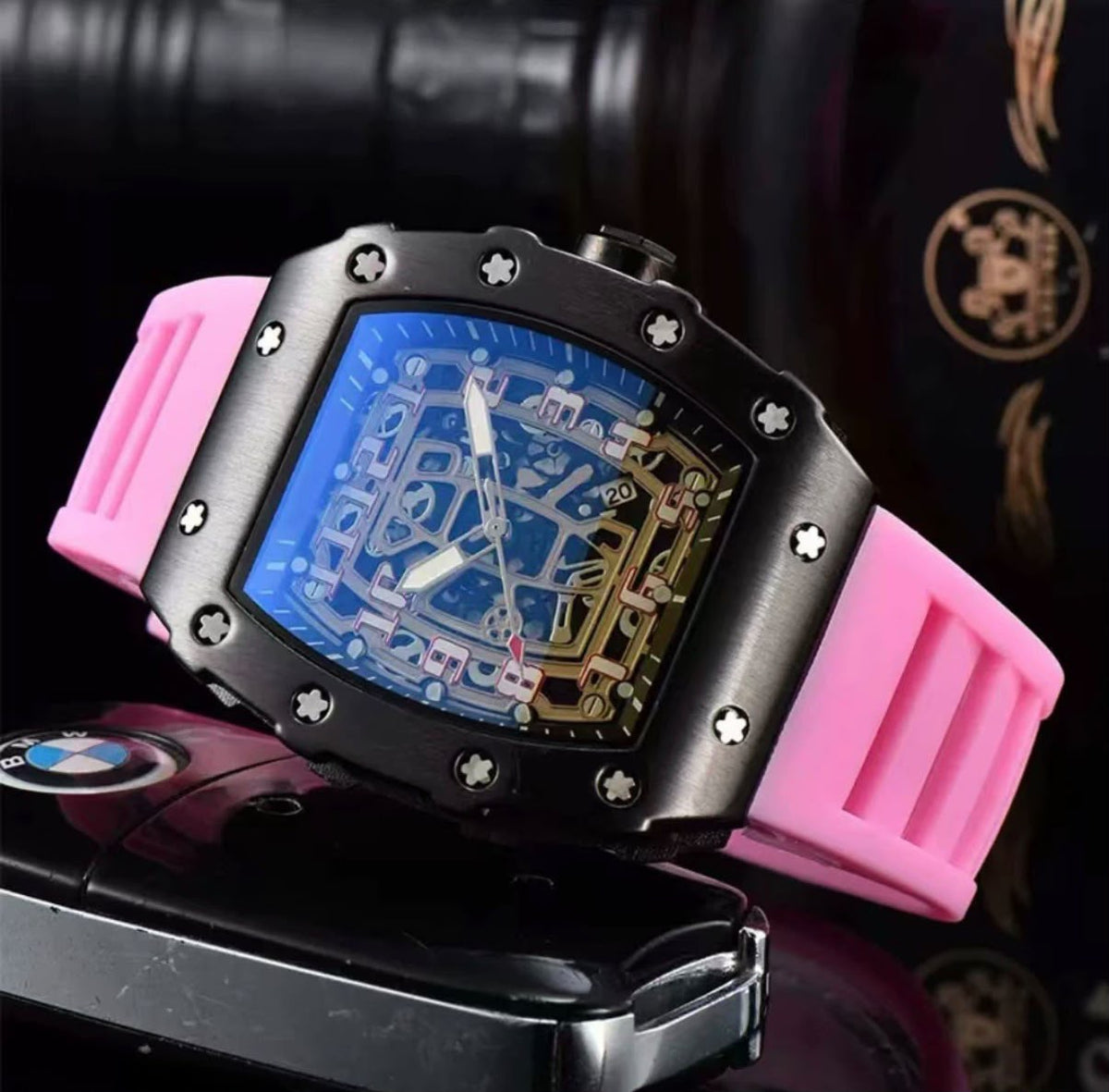 RM – Gehäuse Schwarz, Silikonband Pink