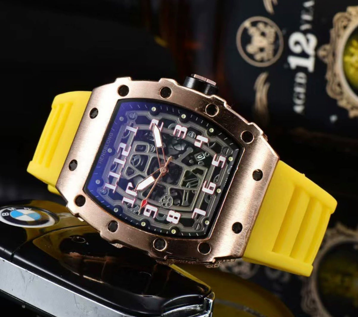 RM – Gehäuse Roségold, Silikonband Gelb