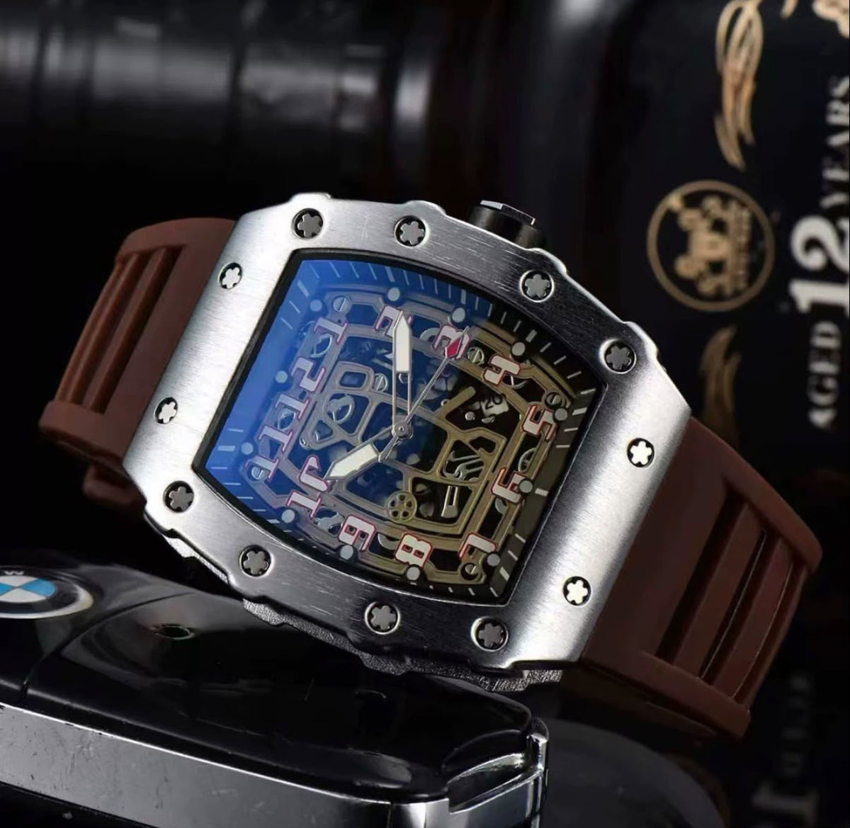 RM – Gehäuse Silber, Silikonband Braun